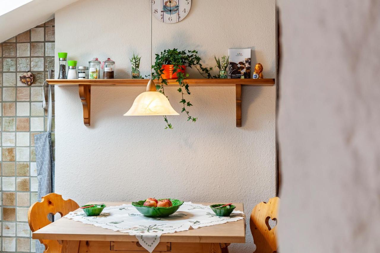 Aurikel Apartment การ์มิช-พาร์เทนเคียร์เชน ภายนอก รูปภาพ